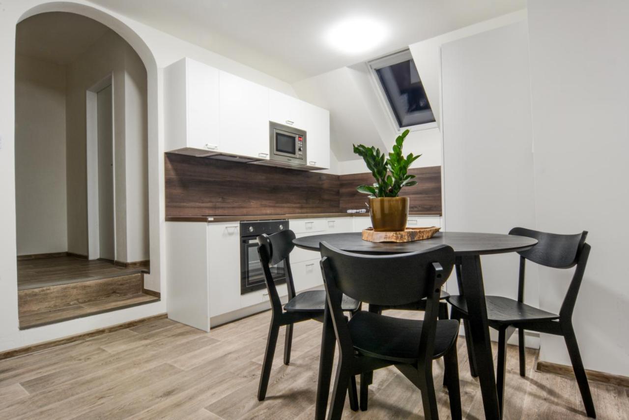 Apartmany Victory Residence Prosecne Exteriér fotografie